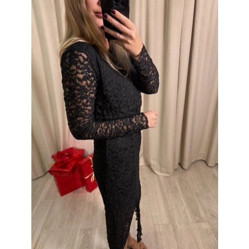 Sukienka koronkowa z podszewką II, czarna